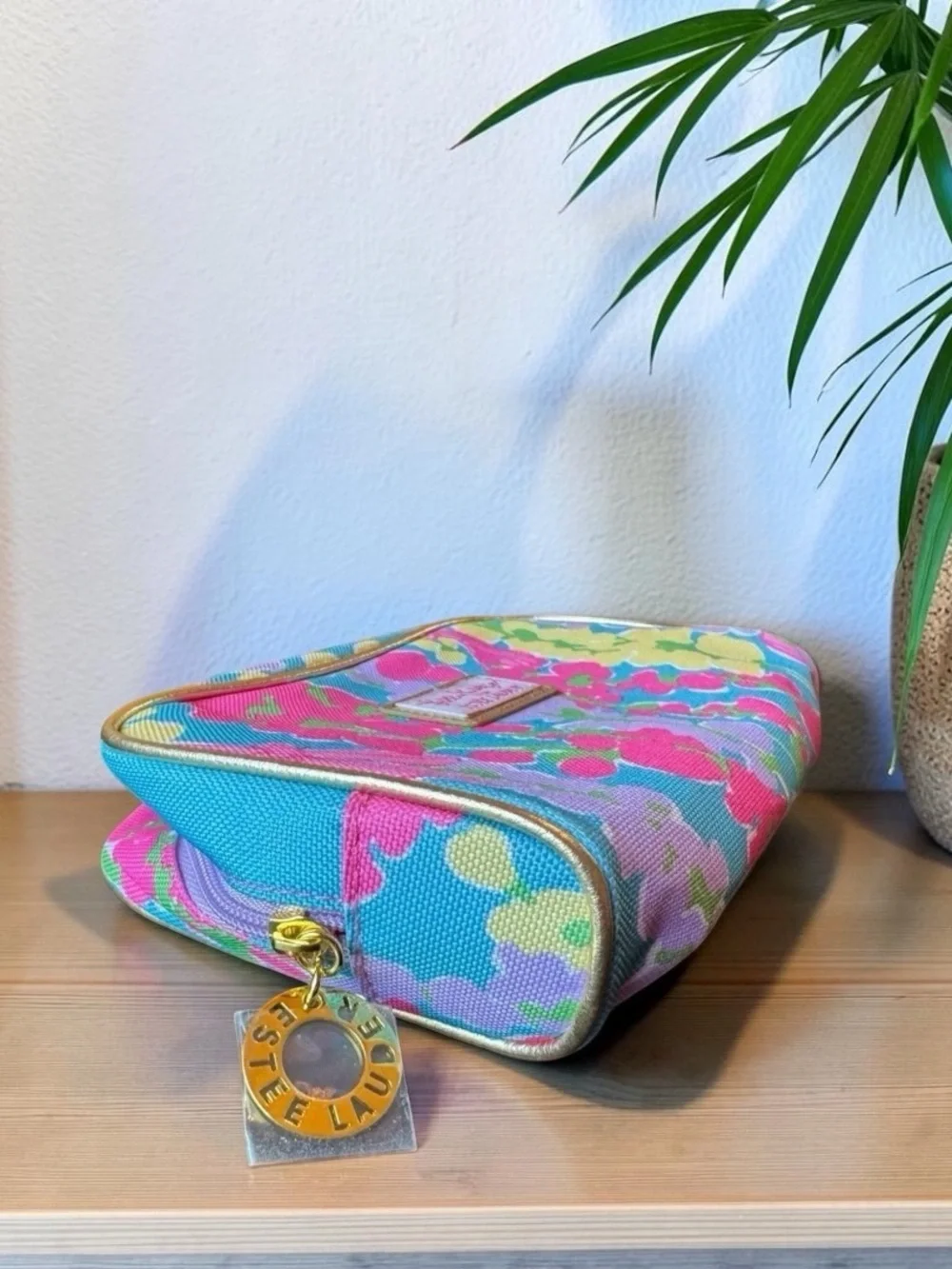 Lilly Pulitzer for Estée Lauder Cosmetic Bag – Dragonfly Floral Print